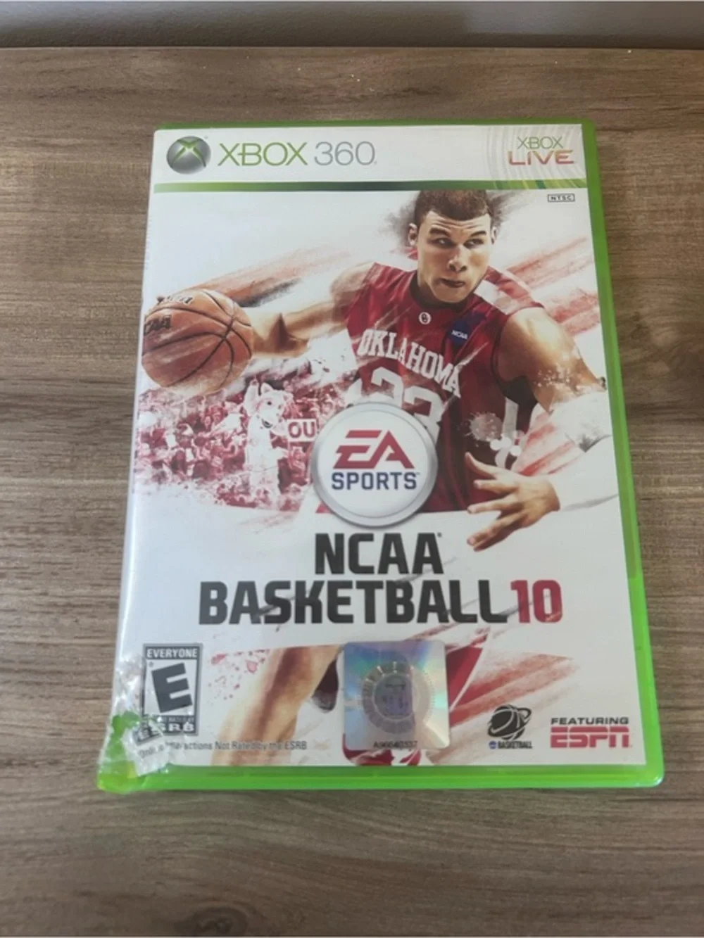 EA Sports NCAA Basketball 10 for Xbox 360 - White/Red